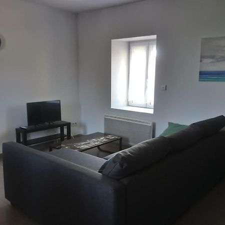 Bel Appart Duplex Moderne A 9 Min De L'Aeroport Janneyrias Exterior photo